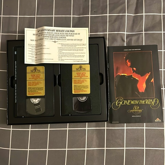 Gone With The Wind 50th Anniversary Edition VHS set w/ Owner Certificate - Picture 3 of 4